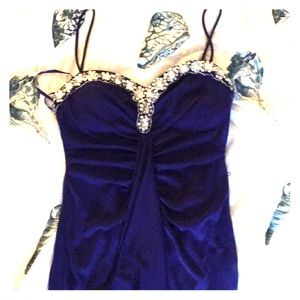 A purple/blue prom dress